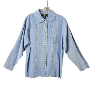 Orvis Embroidered Floral Shirt Women Medium Cotton Light Blue Scalloped Collar